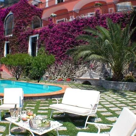 Vila Francesca Villa Génova